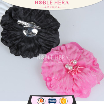 Brooch for invitations safe brooch clip with pearl floral stamen
