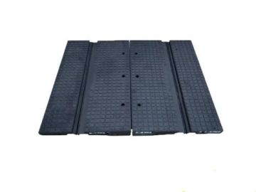 Injection Molding TPEE for railroad tie plates