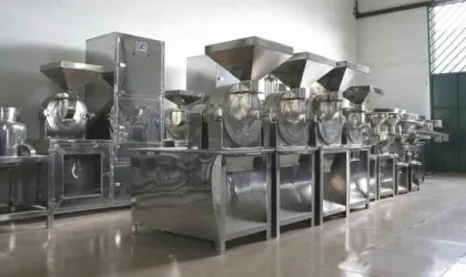 Model 30B dry spice grinding machines