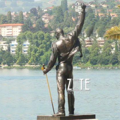 Customized famous musician sculpture bronze freddie mercury statue