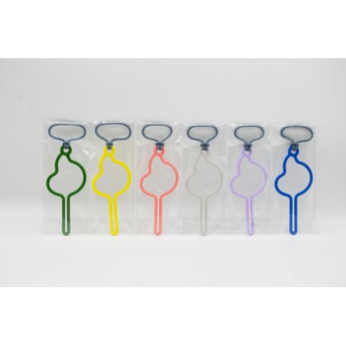 Porte-clips pour sacs de chiens en plastique