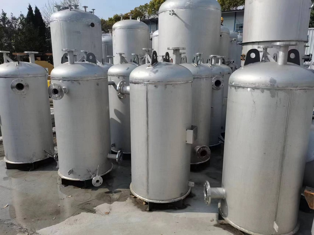 Vacuum Water Diversion Tank