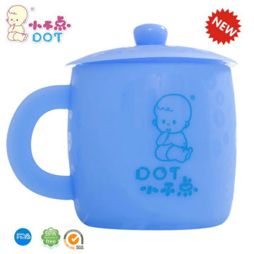 Heat resistant silicone baby drinking cup