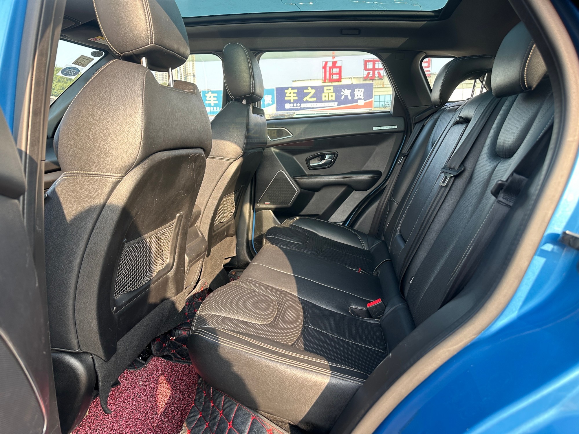 Landwind X7 2016 2.0T Panoramic Premium Edition