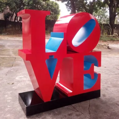 large outdoor sculptures metal crafts robert indiana sculpture love