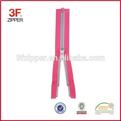 Open End Colored Teeth Plastic Zipper