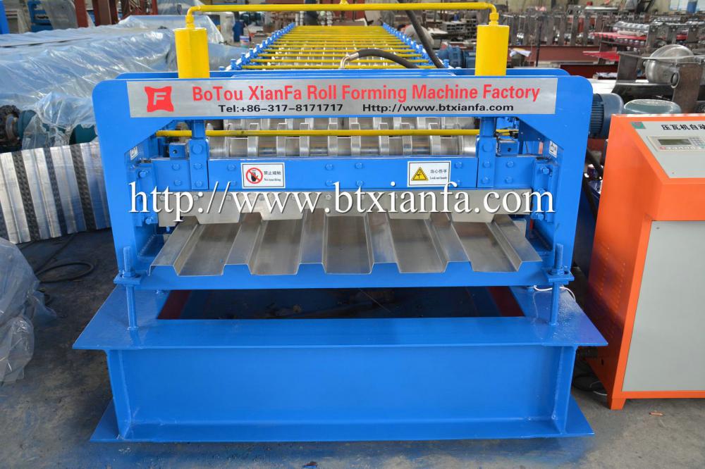 Roof Making Machine