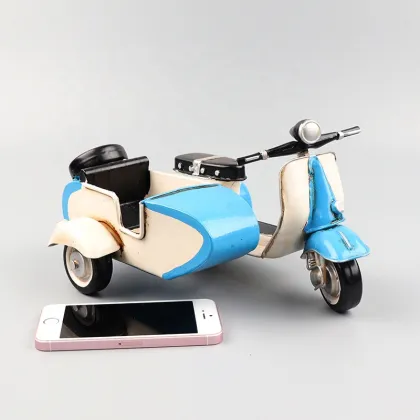 VESPA Three-Wheeled Motorcycle Iron Sheet Handicraft Collection