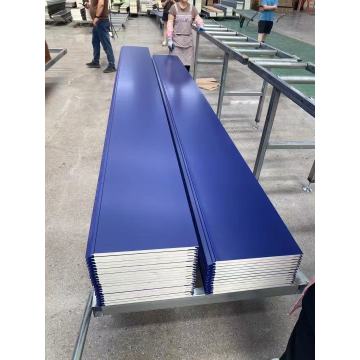 China Blue Smooth Flat Insulation Board Metal Exterior Wall Panel Manufactory