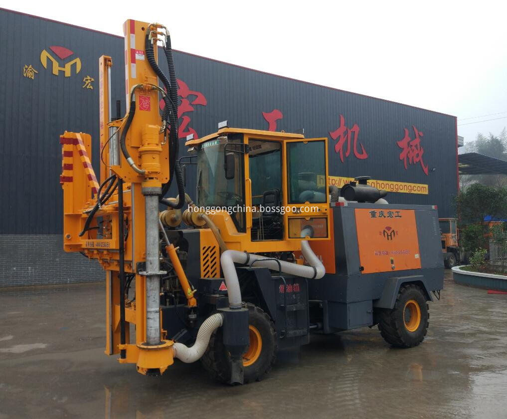 Multi-functional Highway Guardrail Pile Driver