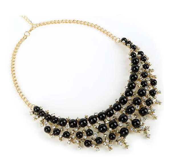 Black Pearl Collar Necklace