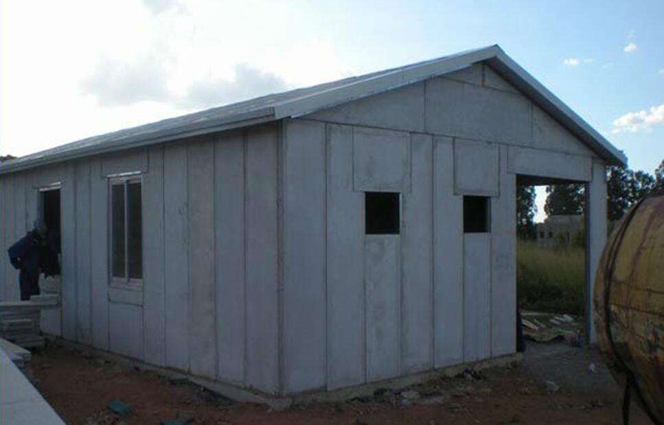 Low cost of modern prefab homes with concrete board