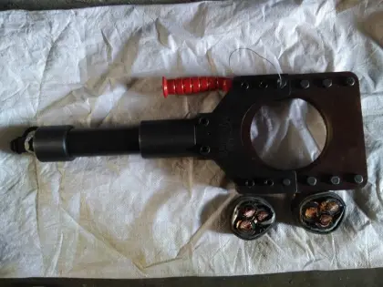 hydraulic wire rope cutters