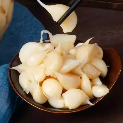 Homemade Sweet Garlic Pickled Vegetables