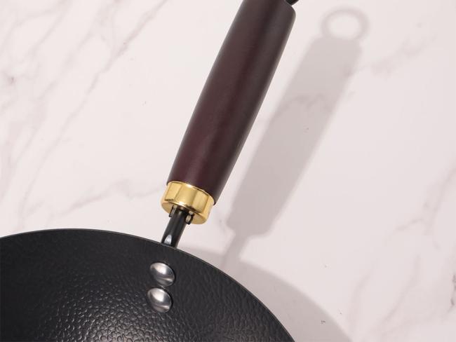 Custom Etched Wok for Non-Electric Cooking