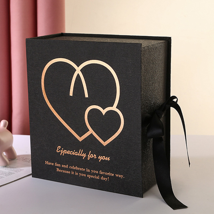 Magnetic Gift Box With Ribbon Black Jpg