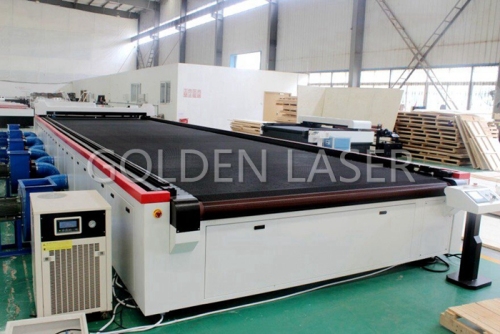 Pesawat karpet Mesin memotong Laser (11 meter panjang)