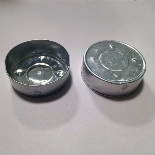 Aluminum cups for round white tealight candle