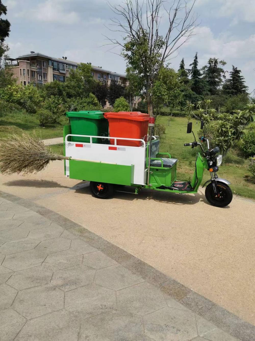 Electric tricycle street garbage carrier