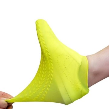 Customize Color Non-Slip Silicone Rain Boot Shoes Cover - MESOROCK MESOROCK MESO" 

However, considering typical SEO practices and readability, a more suitable and concise title would be:

"MESOROCK Customize Color Non-Slip Silicone Rain Boot Shoe Cover -