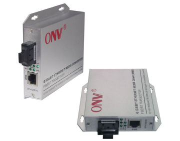 Single Mode Dual Poe Media Converter With Rj-45 Ethernet Interface