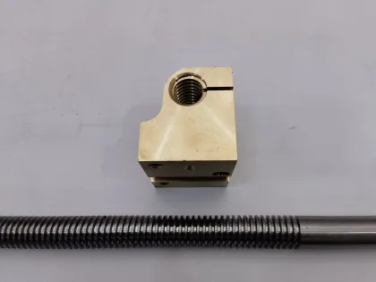DMTG Dalian Machine CW6180E Manual Lathe Machine Lead Screw 1112mm Nut