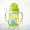 Детская пластиковая чашка для воды Baby Bottle with Straw