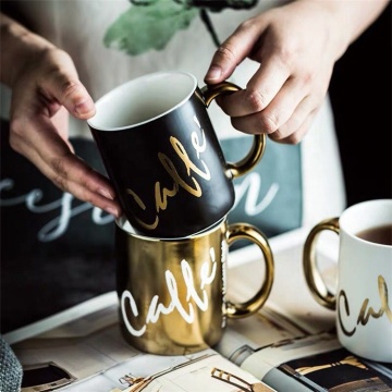 Custom Logo Luxury Gold Plated Ceramic Coffee Mug - Wholesale Handgrip Design