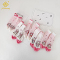 女の子のピンクの靴下のための漫画のメロディーショートソックス