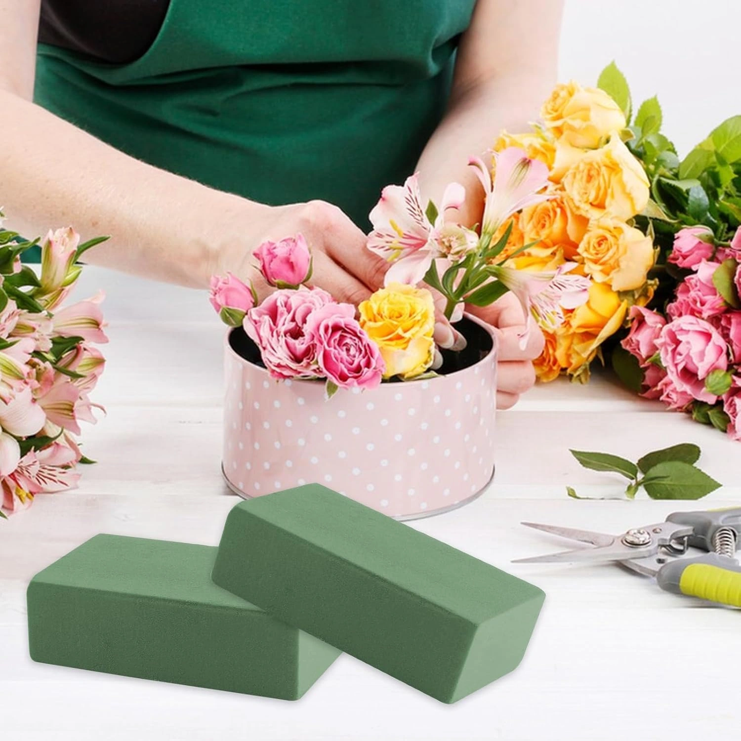 Oasis Standard Floral Foam – Biodegradable Green Blocks For Flower Arranging (Pack Of 48)