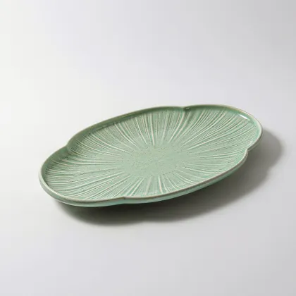 Wholesale Unique Shape Porcelain Dinnerware for Seafood Dishes