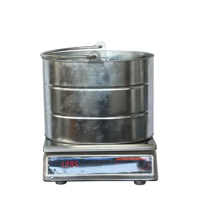 Galvanized steel traditional heavy duty mop bucket