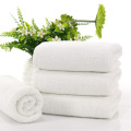 Asciugamano per il viso in massa con asciugamani di lusso in stile Hotel