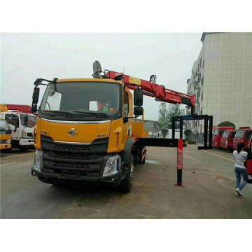 Dongfeng Truck Crane With 6-8Ton Crane