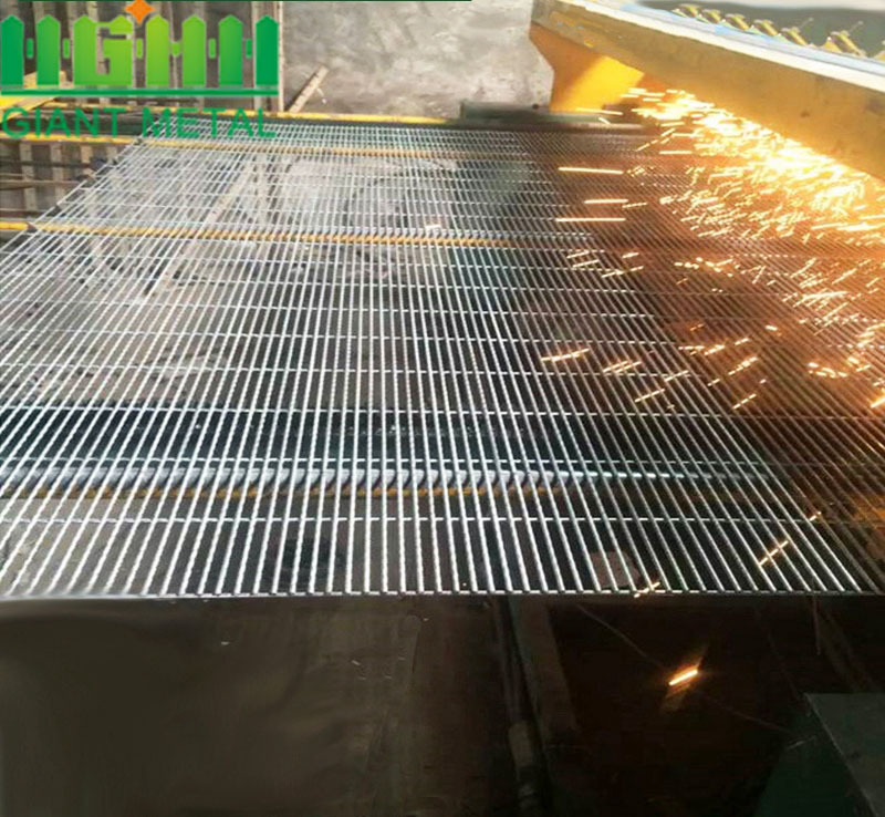 High security galvanized Steel Welded 358 Mesh Fencing