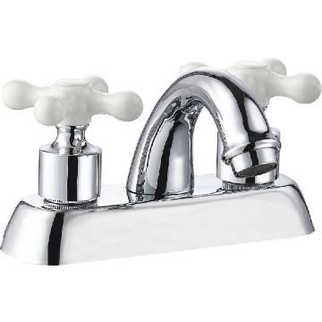4\" Basin Mixer / Bathroom faucet  with two handle with Chrome plated