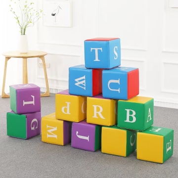 Strutture di divertimento per l'allenamento sensoriale per bambini: parco giochi al coperto, set di giochi morbidi e attrezzature da gioco