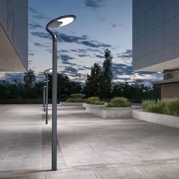 Good Price China Wholesale Big Pole Lighting Park LED Garden Lights Outdoor