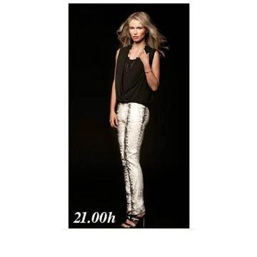 STATEMENT PRINT SLIM LEG PANT