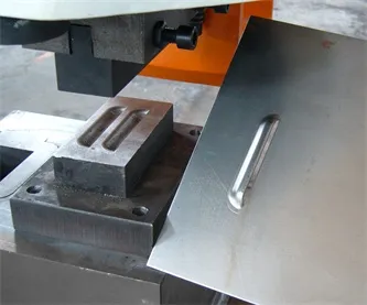 APEC Hydraulic Ironworker