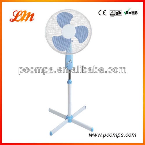 2014 New Ventilating Electric Fans with Cross Base