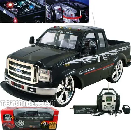 Toys Cars : 1:5 R/C Toy Jeep - Ford Skin Card with MP3  (RCC64710)