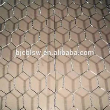 Coated chicken wire mesh fencing in kenya