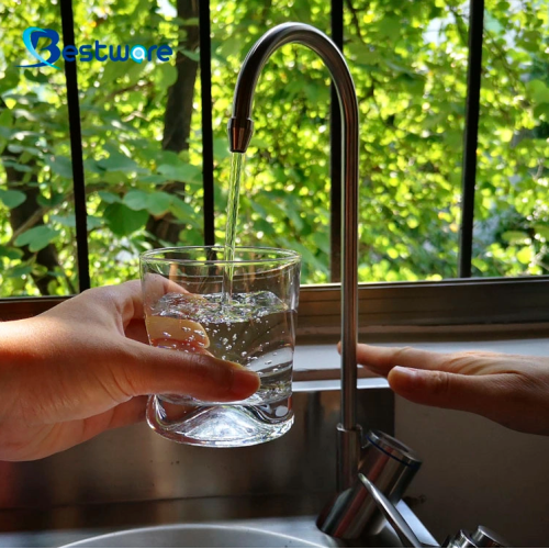 Wire drawing sensor drinking bubble faucet