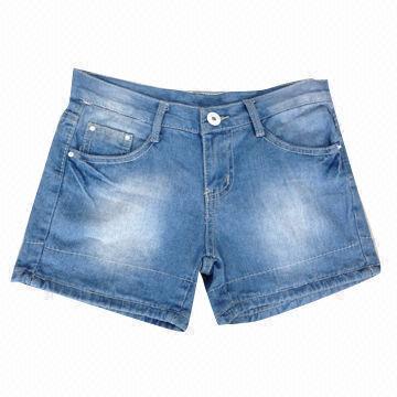 Women's shorts, made of cotton denim, garment stone washing