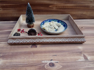 Antique Style Wooden Plate