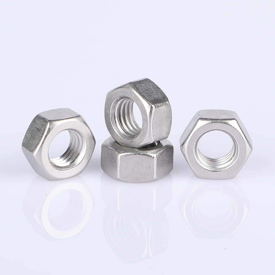 Stainless steel hexagonal nuts (7)