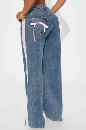Women Light Wash Straight Leg Slim Fit Denim Pants With Lace And Bow