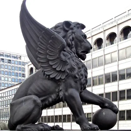 2018 hot sale columbia small bronze flying lion statue