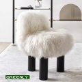 Leuke witte pluche stoelen